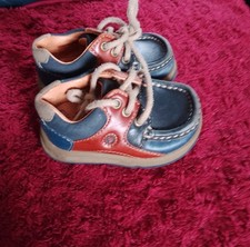 / Toddler Shoes. Clarks First Shoes . Size 3H.  Blue And Brown