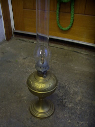 Lovely vintage brass oil - lovely,
