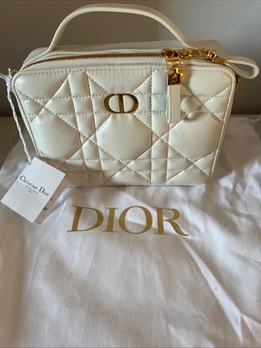Christian dior caro - christian,