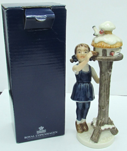 Royal copenhagen figurine - royal, 757