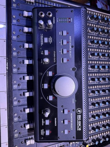 Mackie big knob - mackie,