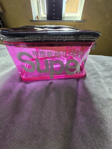 Superdry large makeup - large,
