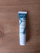 No 7 Protect and Perfect Lip