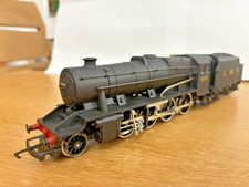 Hornby R315 8F 2-8-0 8193 1:76
