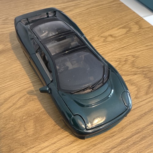 Maisto jaguar xj220 scale - jaguar,