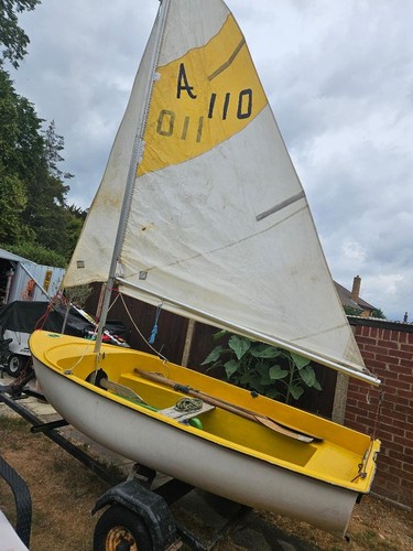 Adventurer 10ft sailing dinghy
