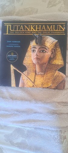 Tutankhamun the golden king - the,