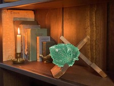 Vintage wedgewood ceramics pottery collectible green leaf majolica trinket dish