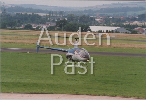 Exeter robinson r22 helicopter - exeter,