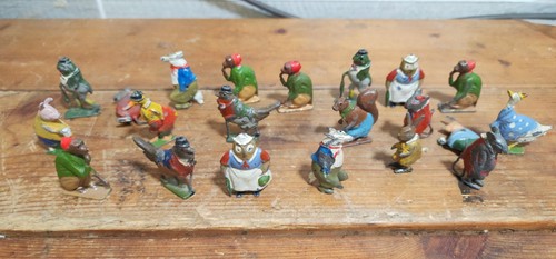 Job lot lead britains - lot, of