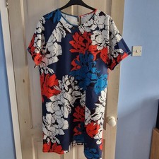 Ladies Knee Length Floral Dress In Size L (?) by Damart