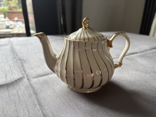 Vintage sadlers cream and - vintage,