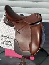 Collegiate Dressage 17.5 Inch