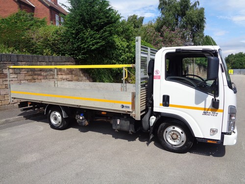 2023 plate isuzu - -,