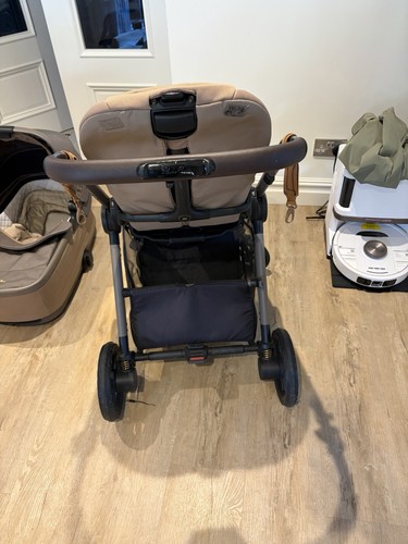 Silver cross pushchair with - cross,