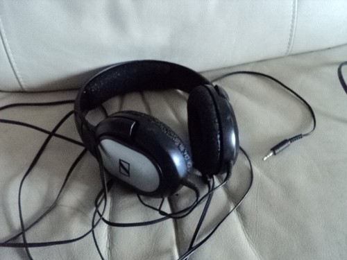 Sennheiser 201 over - hd, over-ear