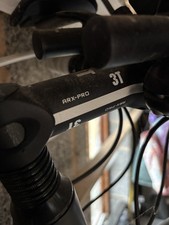Road bike - road,