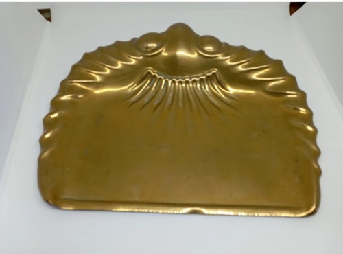 Vintage brass scoop - .,