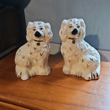 Pair Of Royal Doulton Small Staffordshire Spaniel/Dogs Figurines No.1378-6 L