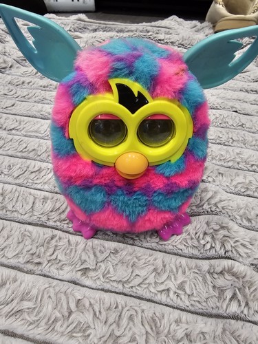 Hasbro furby boom hearts - furby,
