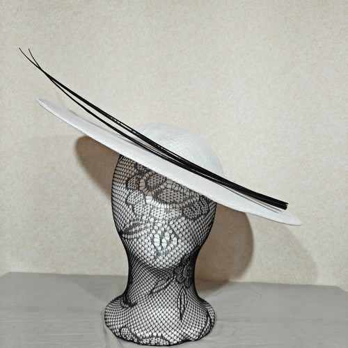 White large fascinator - large,
