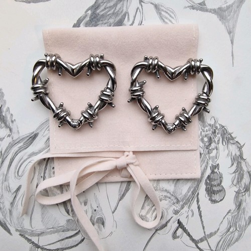 4mm barbwire heart - barbwire, silver