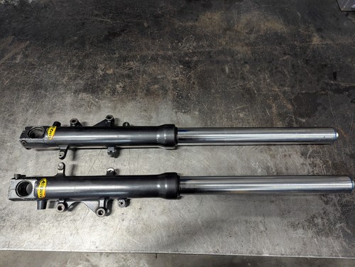 Kawasaki forks zx6r - ♻️,