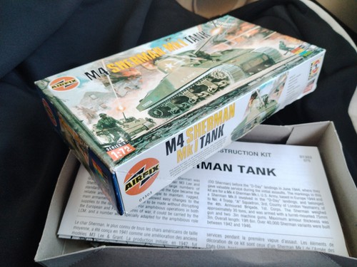 Airfix 01303 m4 sherman - airfix,