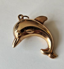 9ct Yellow Gold Dolphin