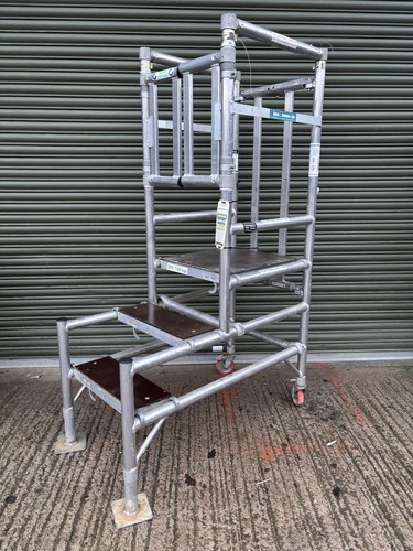 Euro podium access platform - euro,