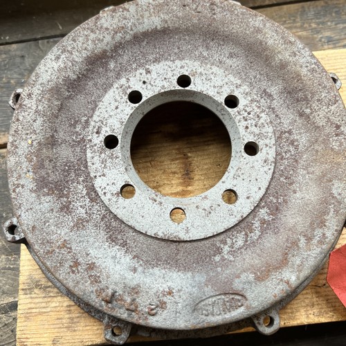 Triumph bolt rear - hub, 8
