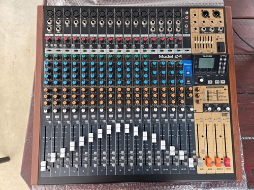 Tascam model multitrack - model,