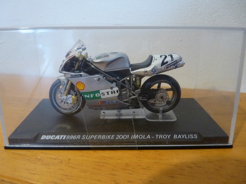 Diecast ducati 996r superbike - ducati,