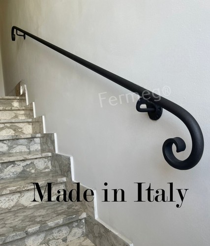 Wrought iron handrail to - wrought,