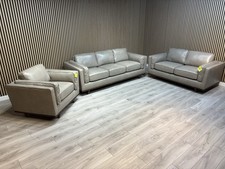 John Lewis Sample VALENCIA 3