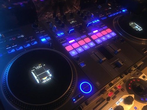 Pioneer ddj rev7 motorized - pioneer, dj