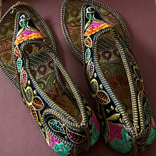 Women embroidered floral - women’s,