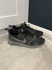 Nike Airmax Tavas Men’s Size