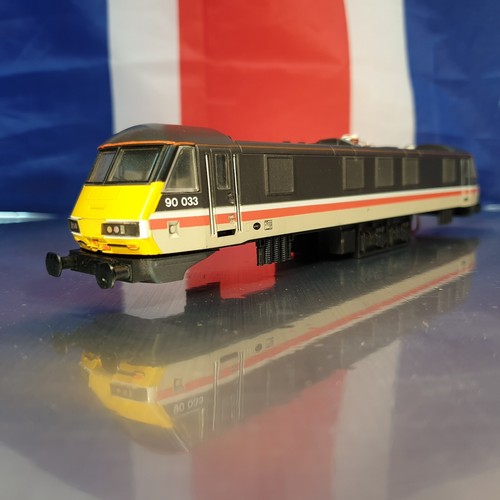 Hornby class locomotive - oo, 90