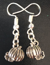 Handmade halloween pumpkin dangle drop earrings spooky party goth emo