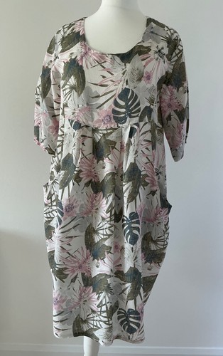 Pink green palm print 100 - print, 100%