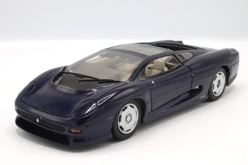 Maisto scale jaguar - 1/18,