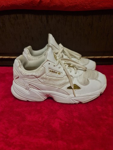 Adidas originals falcon - adidas,