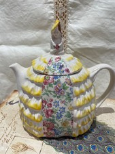 ART DECO SADLER ENGLAND YE DAINTEE LADYEE TEAPOT YELLOW CHINTZ CRINOLINE