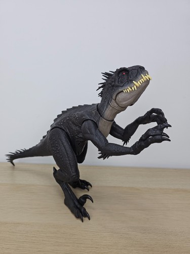 Jurassic world ultimate damage - world,