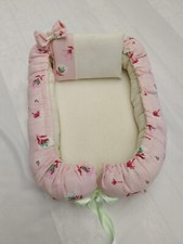PADDED CARRY COT/DISPLAY