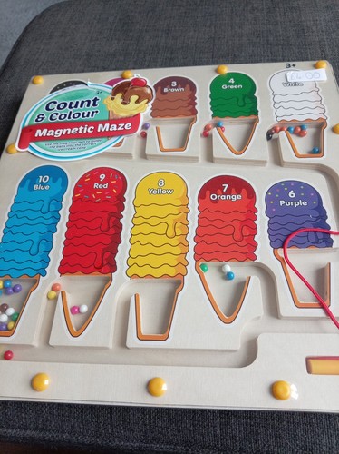 Count colour magnetic maze - &,