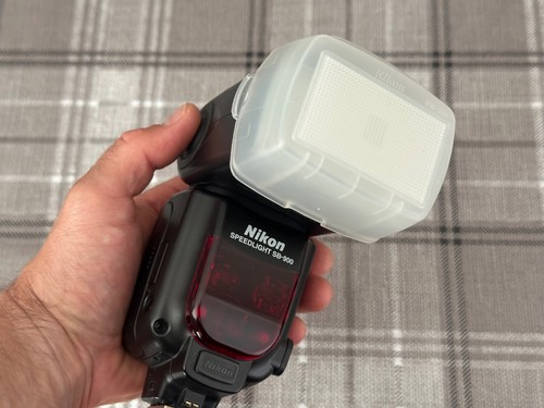 Nikon 900 speedlight - sb-900,