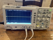 2 Channel Digital Oscilloscope