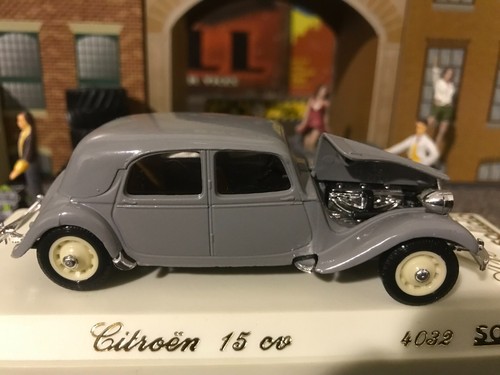 Citroen 15cv by solido - by,